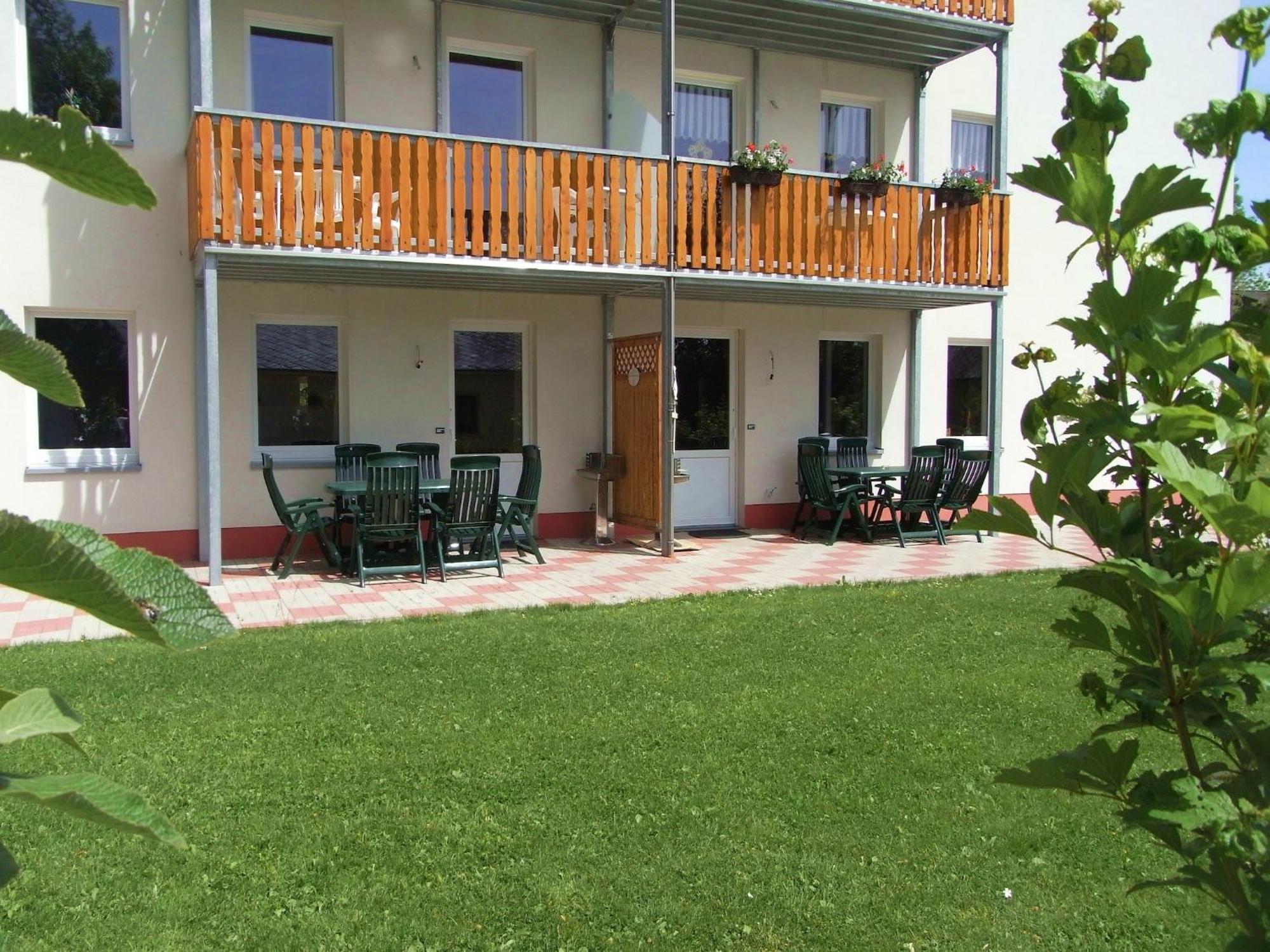 Comfy Holiday Home In Burg Reuland With Sauna Terrace Bbq Экстерьер фото