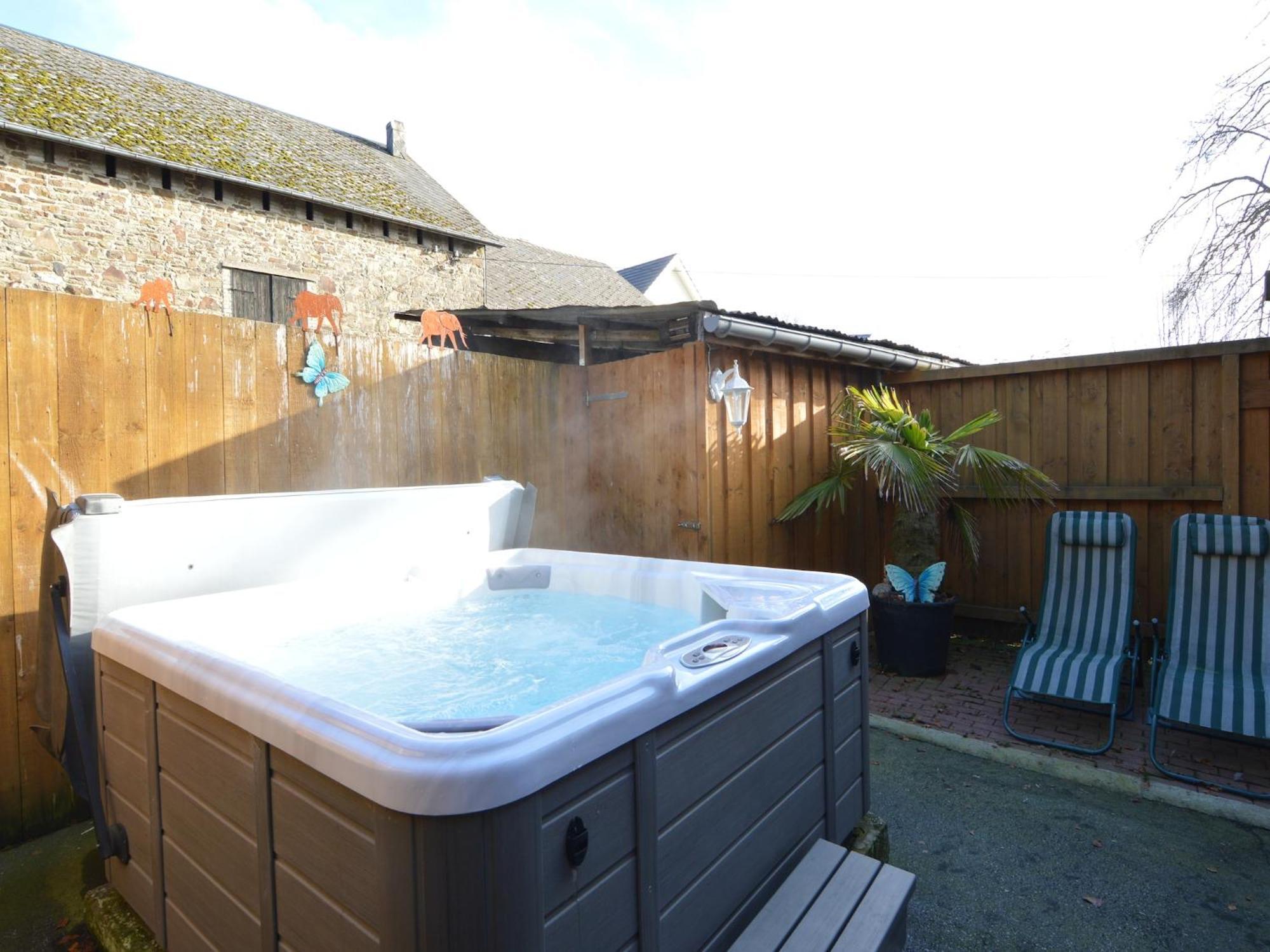 Comfy Holiday Home In Burg Reuland With Sauna Terrace Bbq Экстерьер фото